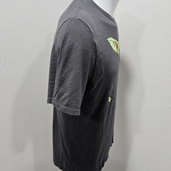Star Wars Mandalorian Grogu t-shirt - Picture 4 of 5